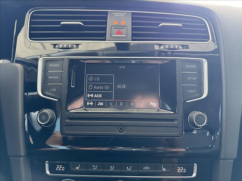 Volkswagen Golf 1,4   TSI 92kW,HIGHLINE,SERVIS - fotka 16 z 24