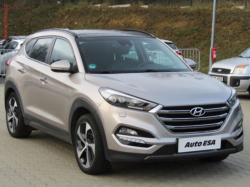 Hyundai Tucson (2015) 2.0 CRDi 4WD, Premium, panor - fotografie inzerátu