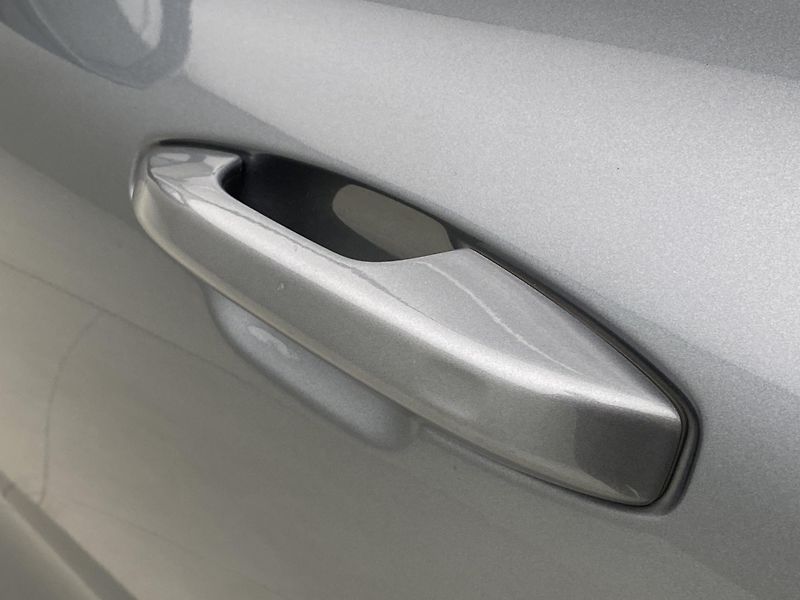Volvo S60 B5 INSCRIPTION AUT REZERVACE - fotka 35 z 46