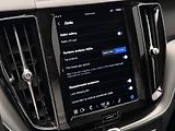 Volvo XC60 B5 AWD CORE CZ AUT 1.MAJ - náhled 31
