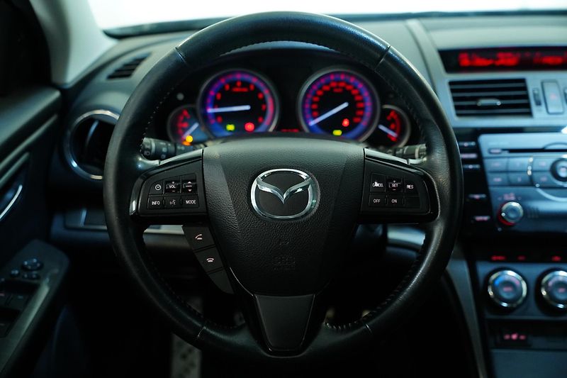 Mazda 6 - fotka 18 z 26