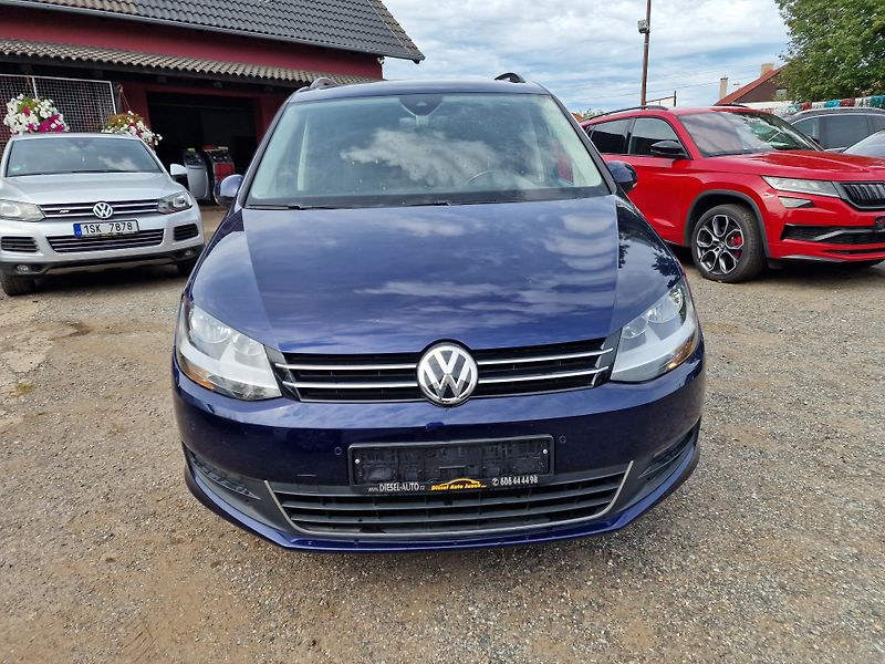 Volkswagen Sharan 2,0TDI 7MÍST KAMERA TAŽNÉ  - fotka 2 z 22
