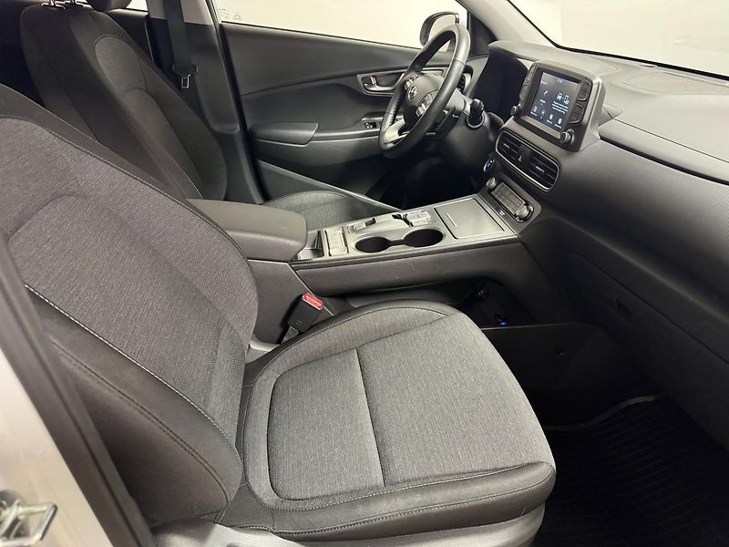 Hyundai Kona (2020) EV ELEKTRIC 100Kw 1 MAJITEL KA - fotka 50 z 53