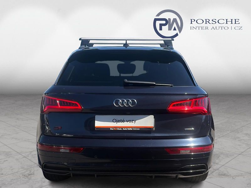 Audi Q5 3.0TDi Quattro S-Line 210kW - fotka 9 z 23