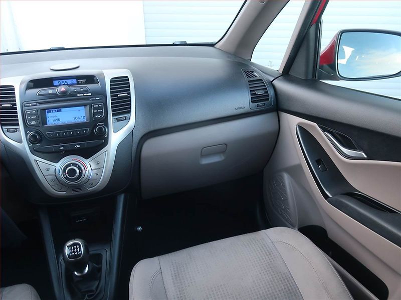 Hyundai ix20 (2013) 1.6 CVVT, ČR,1.maj, Serv.kniha - fotka 8 z 17
