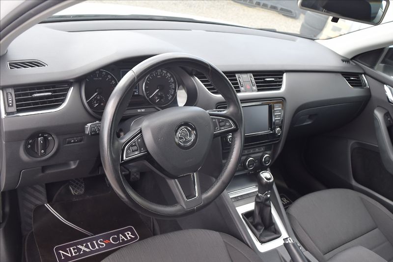 Škoda Octavia 1,6 TDI 81KW PO ROZVODECH - fotka 15 z 48