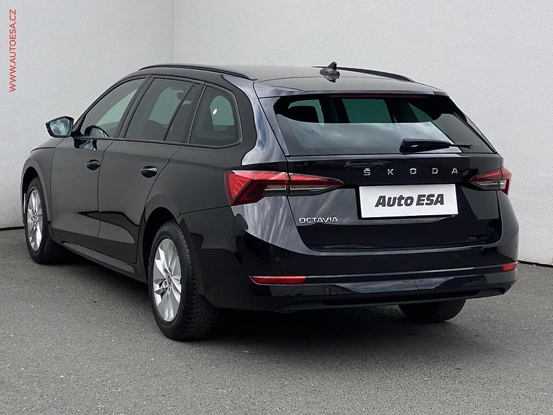 Škoda Octavia (2020) 1.5 TSi, Ambition, LED - fotka 6 z 18