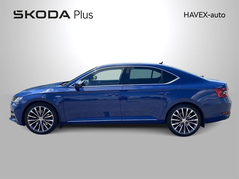 Škoda Superb (2022) 2.0 TSI 206kW 4x4 DSG L&K - fotka 3 z 41