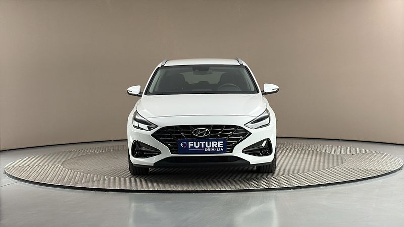Hyundai i30 1.5 T-GDI Smart Kombi - fotka 3 z 24