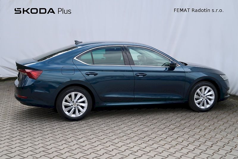 Škoda Octavia (2023) STY TD 85/2.0 M6F - fotka 24 z 32