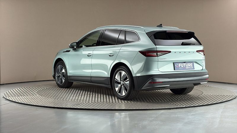 Škoda Enyaq 82 kWh AUT 80 Clever - fotka 2 z 33