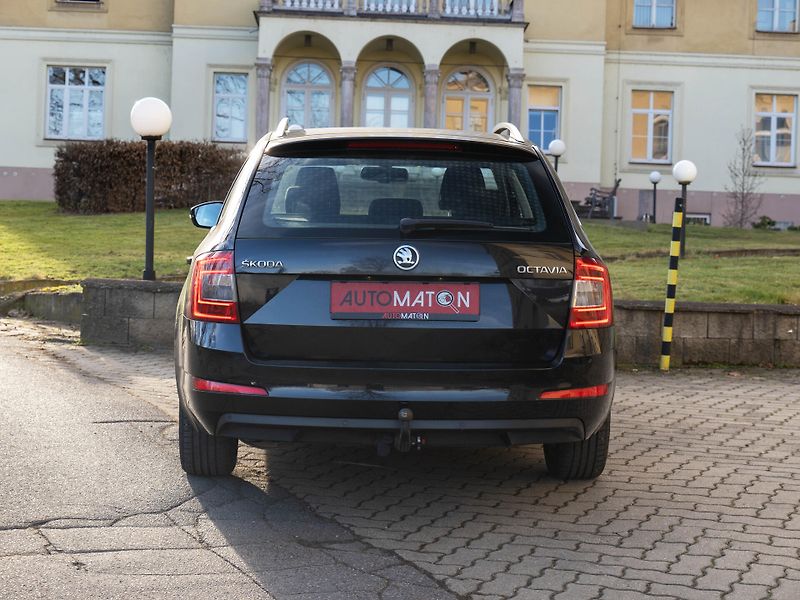 Škoda Octavia 2.0 TDI 110 kW DSG Tažné Navig - fotka 7 z 31