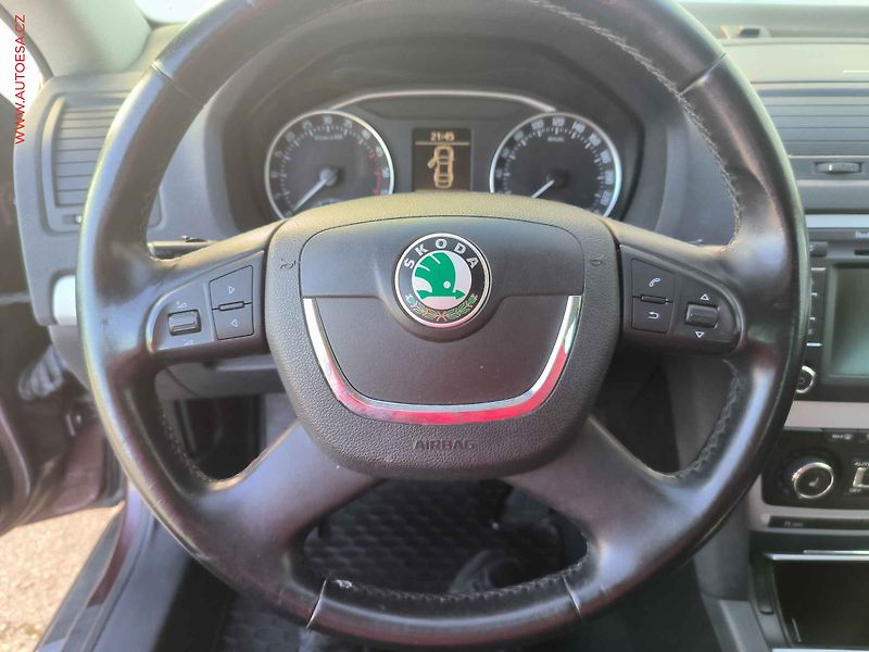 Škoda Octavia (2010) 2.0TDi 4x4, ČR, Scout, bixen - fotka 13 z 17