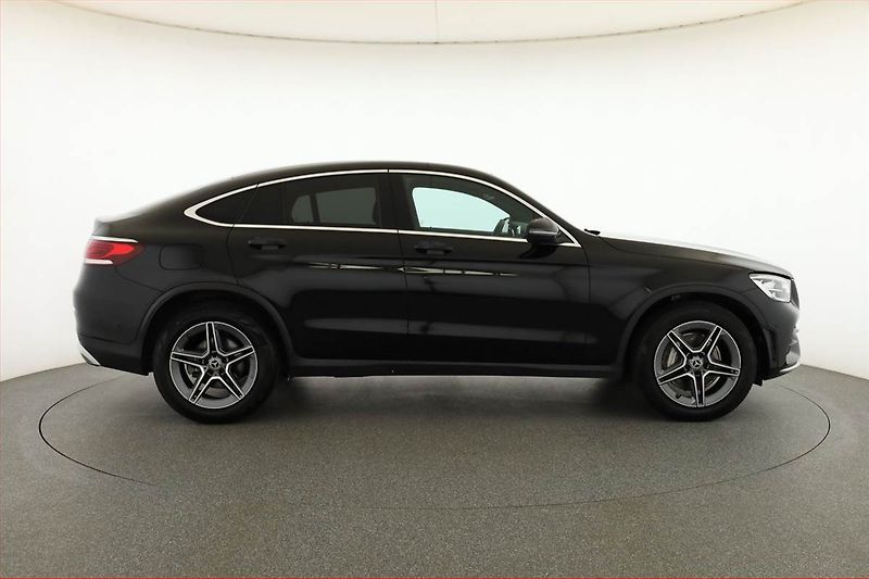 Mercedes-Benz GLC (2023) 220 d 4MATIC - fotka 6 z 18