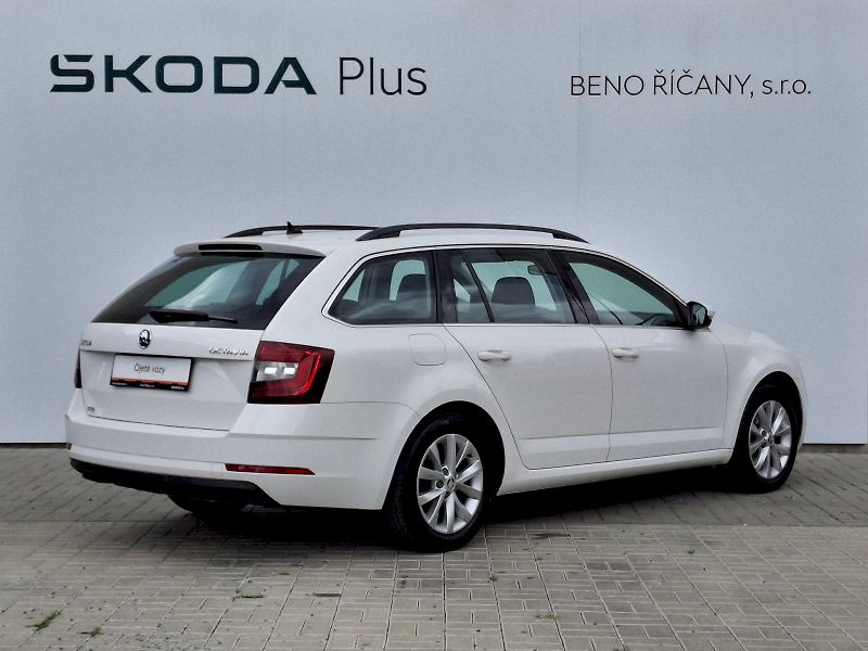 Škoda Octavia (2020) Combi Style 2,0TDi 110kW - fotka 2 z 34