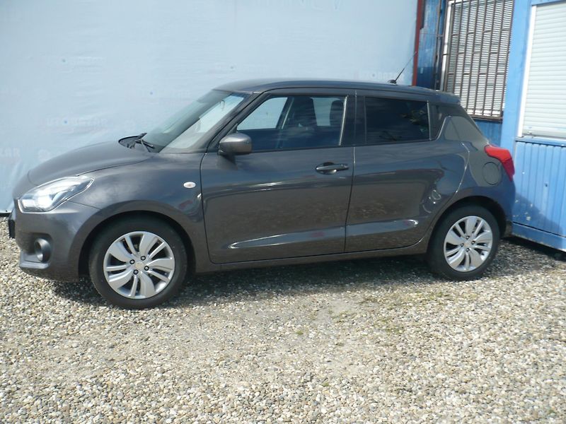 Suzuki Swift 1.2i 61Kw Klima - fotka 3 z 26