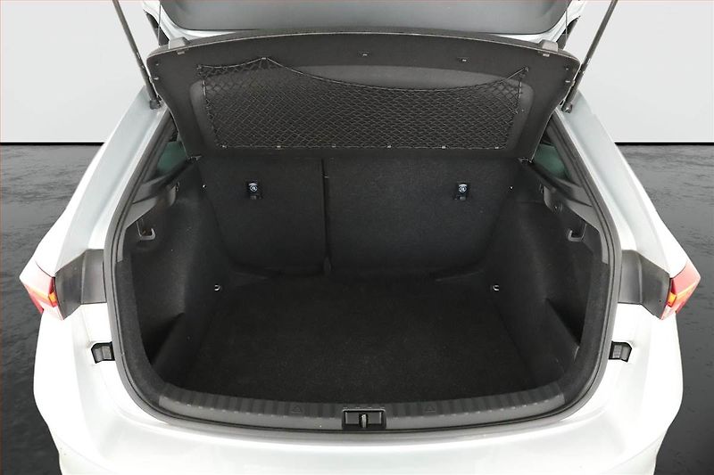 Škoda Scala (2025) 1.0 TSI, Monte Carlo - fotka 11 z 17
