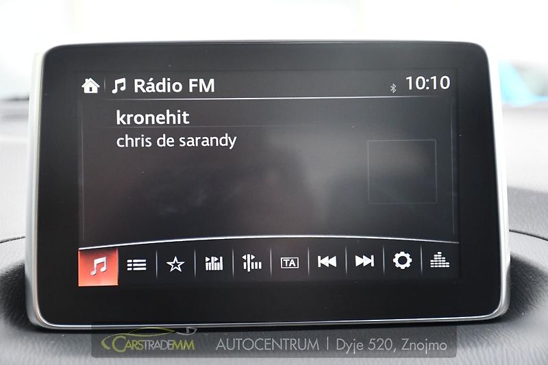 Mazda 3 2,0 SkyActiv 2xkola - fotka 35 z 49