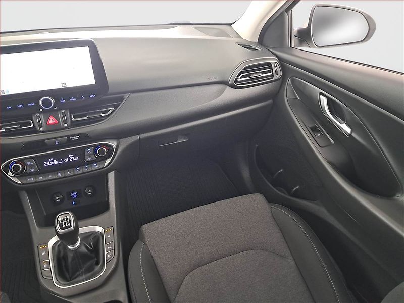 Hyundai i30 (2021) 1.0 T-GDI, Serv.kniha, Navi - fotka 8 z 19