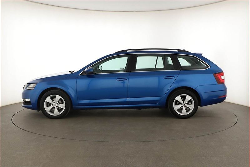 Škoda Octavia (2020) Style 1.6 TDI, ČR,1.maj - fotka 3 z 15