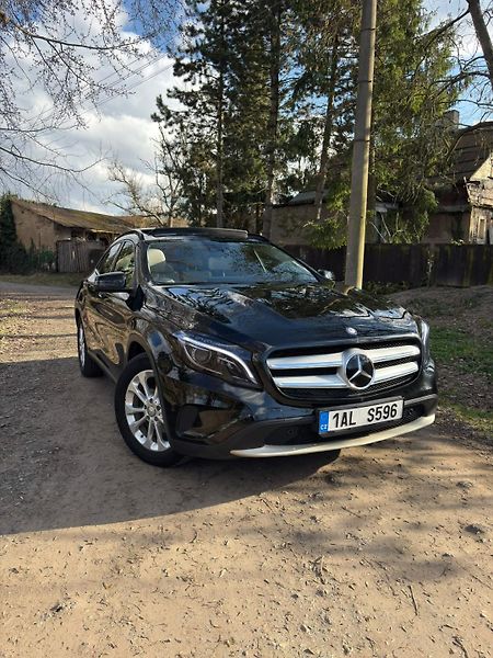 Mercedes-Benz GLA (2014) 220 CDI 4MATIC  - fotka 8 z 20