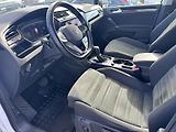 Volkswagen Touran 2.0 TDI 110kW DSG Highline - náhled 9