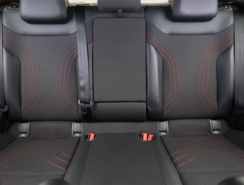 Volkswagen ID.4 (2023) GTX (82 kWh), SoH 92% - fotka 10 z 28