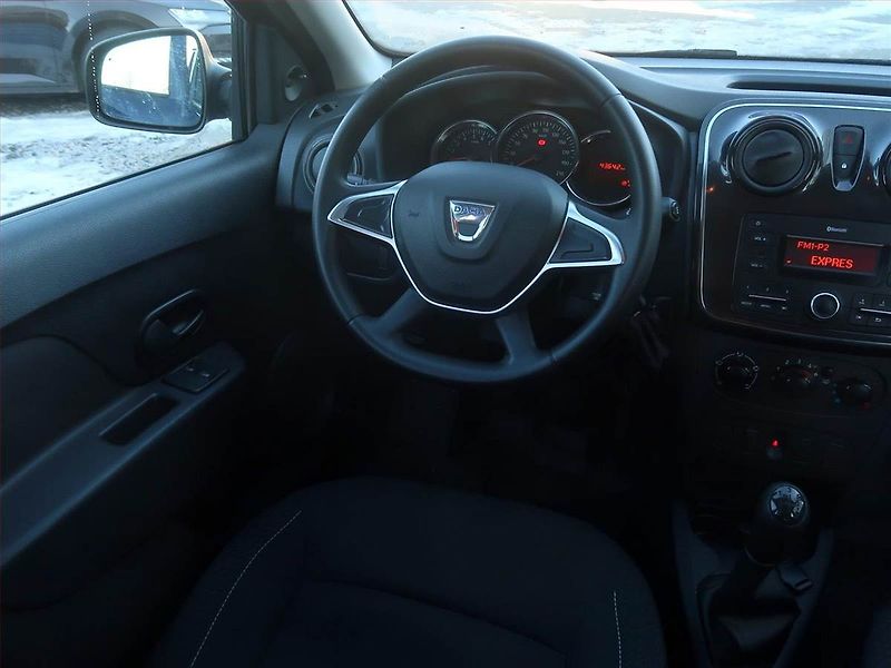 Dacia Sandero (2018) 1.0 SCe, Serv.kniha - fotka 7 z 13