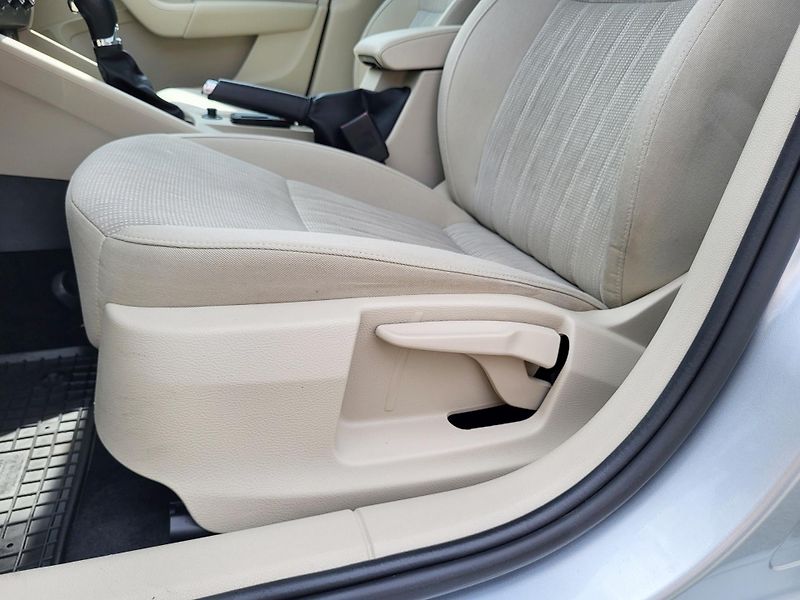 Škoda Octavia 1.5 G-TEC CNG DSG STYLE EXTRA - fotka 30 z 46
