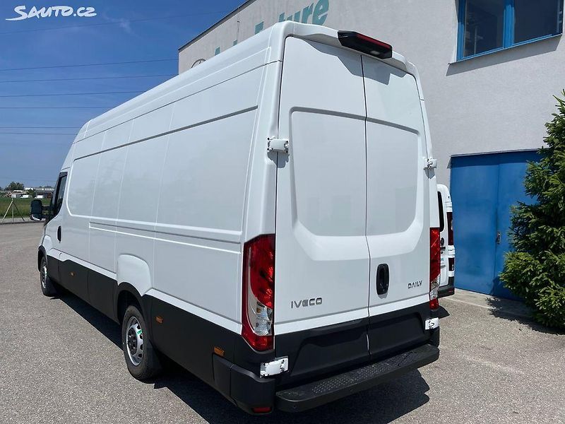 Iveco Daily (2025) 35S18HA8V skladem ihned - fotka 4 z 5