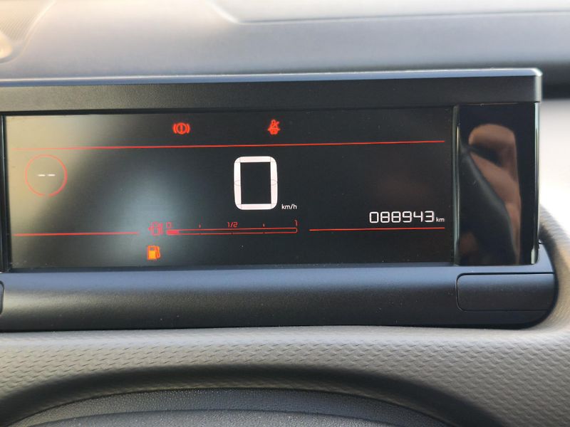 Citroën C4 Cactus 2020 ČR 1.2 PT 81kW 1.MAJITEL - fotka 10 z 30