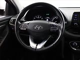 Hyundai i30 (2017) 1.0 T-GDI, Serv.kniha - náhled 12