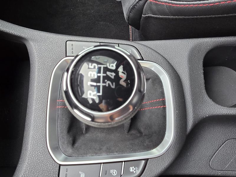 Hyundai i30 2.0-N-206kw-LIMIT EDICE 25ks - fotka 36 z 40