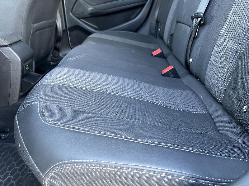 Peugeot 308 1.5HDi KLIMA KAMERA NAVI ALU - fotka 27 z 44
