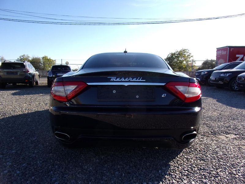 Maserati Granturismo (2011) 4.7S 440PS V8 AUTOMAT 80 000KM - fotka 6 z 15