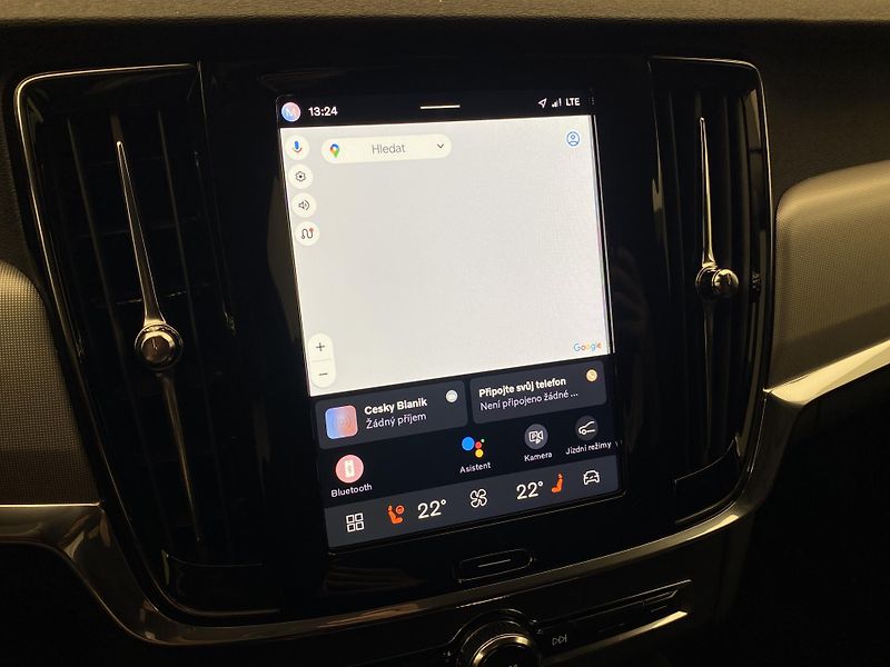 Volvo V90 T6 AWD RECHARGE DARK PLUS - fotka 57 z 58