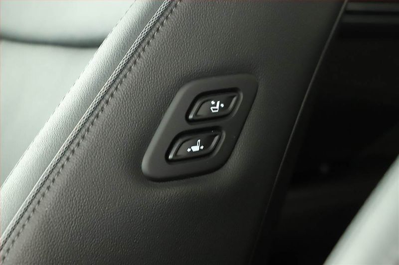 Hyundai Tucson (2021) Select 1.6 T-GDI 48V MHEV - fotka 27 z 30
