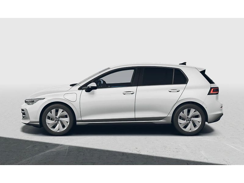 Volkswagen Golf (2025) Hatchback - fotka 2 z 4
