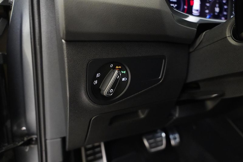 Volkswagen Tiguan - fotka 13 z 30