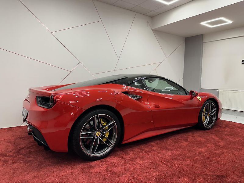 Ferrari 488 (2018) 488 GTB*LIFT*CAMERA*QUIO*DPH - fotka 4 z 13