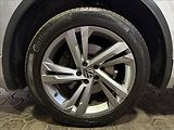 Volkswagen Tiguan Allspace R-LINE 180kW DCC H&K HUD PANO - náhled 49