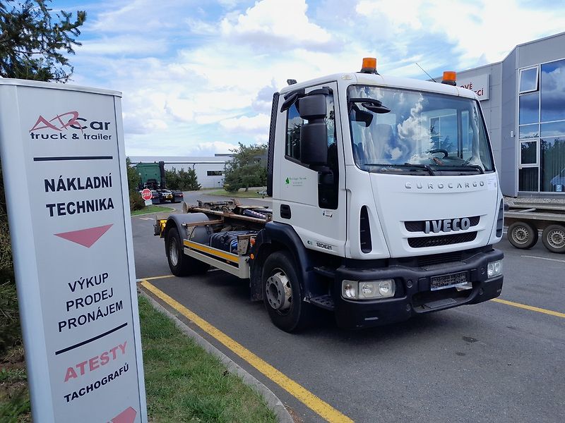 Iveco 120 E nosič kontejnerů - fotka 1 z 43