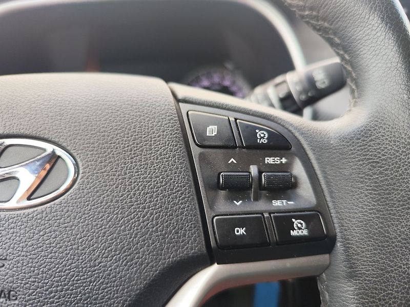 Hyundai Tucson 1.6 CRDI/85kW Traveller - fotka 23 z 31