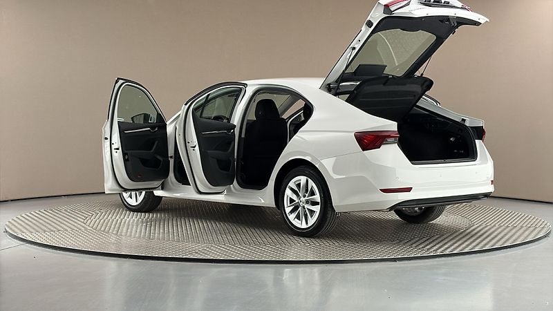 Škoda Octavia 1.5 TSI E-Tec DSG Style - fotka 7 z 27