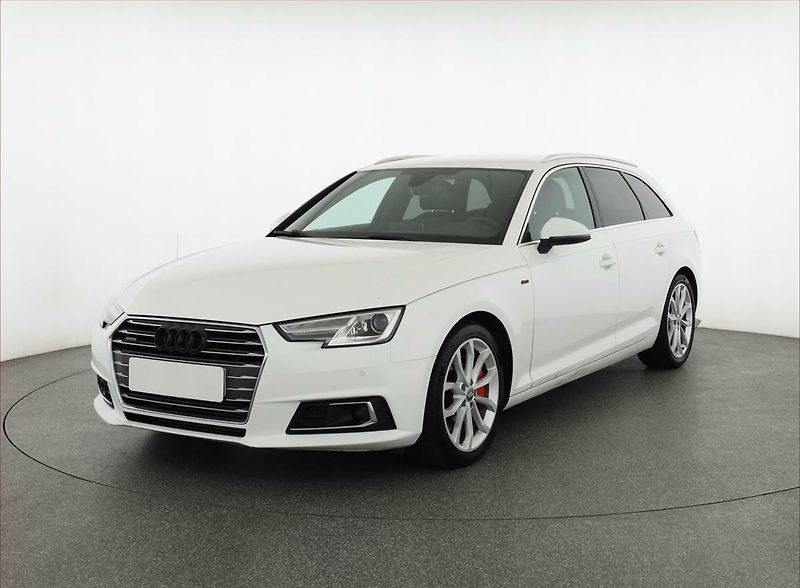 Audi A4 (2016) S-Line 3.0 TDI, 4X4, Automat - fotka 2 z 21