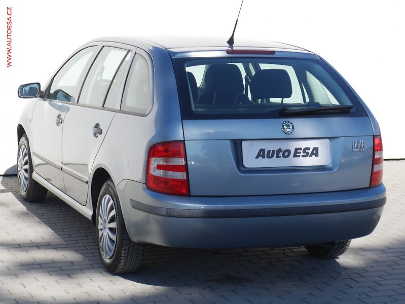 Škoda Fabia (2005) 1.2HTP, 2.maj,ČR, servis - fotka 6 z 15