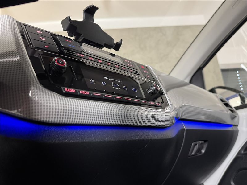 Volkswagen e-up! 61kW Style LED Kamera APP - fotka 24 z 45