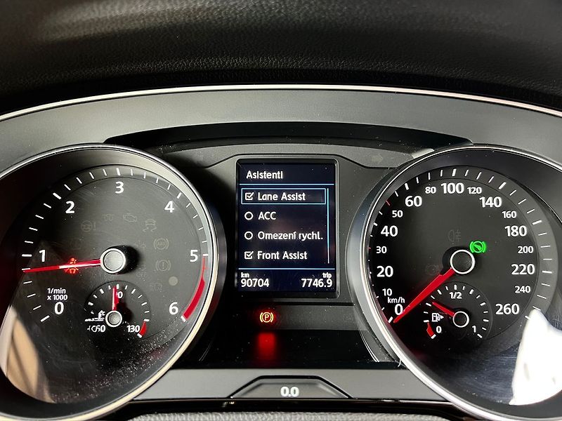 Volkswagen Passat 2.0TDI 147KW DSG 4M ELEGANCE, - fotka 19 z 27