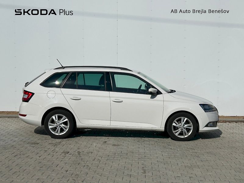 Škoda Fabia (2023) FAB COM AMB 70TSI/1.0 M5F - fotka 7 z 27
