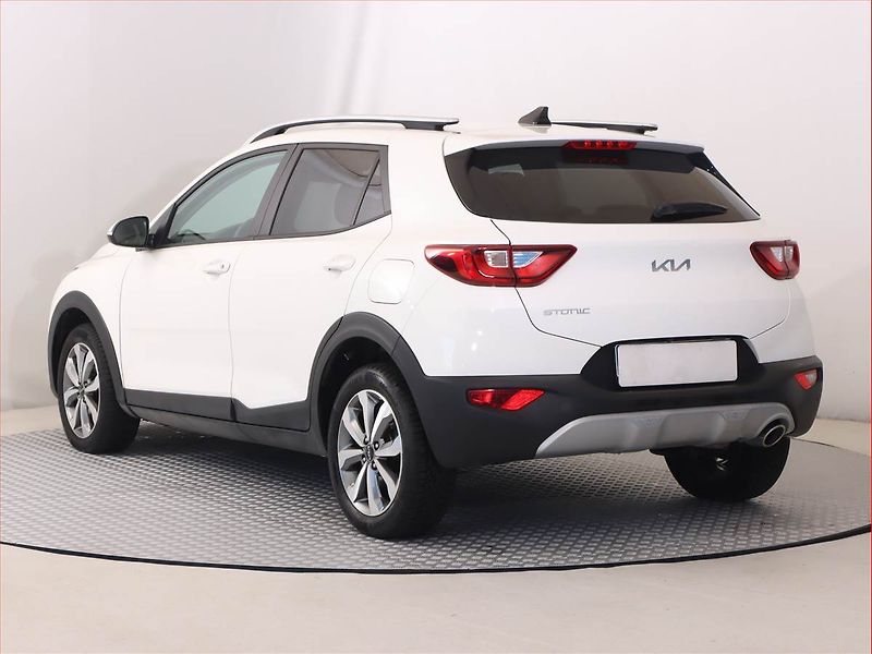 Kia Stonic (2023) 1.0 T-GDI, Automat, Serv.kniha - fotka 4 z 22